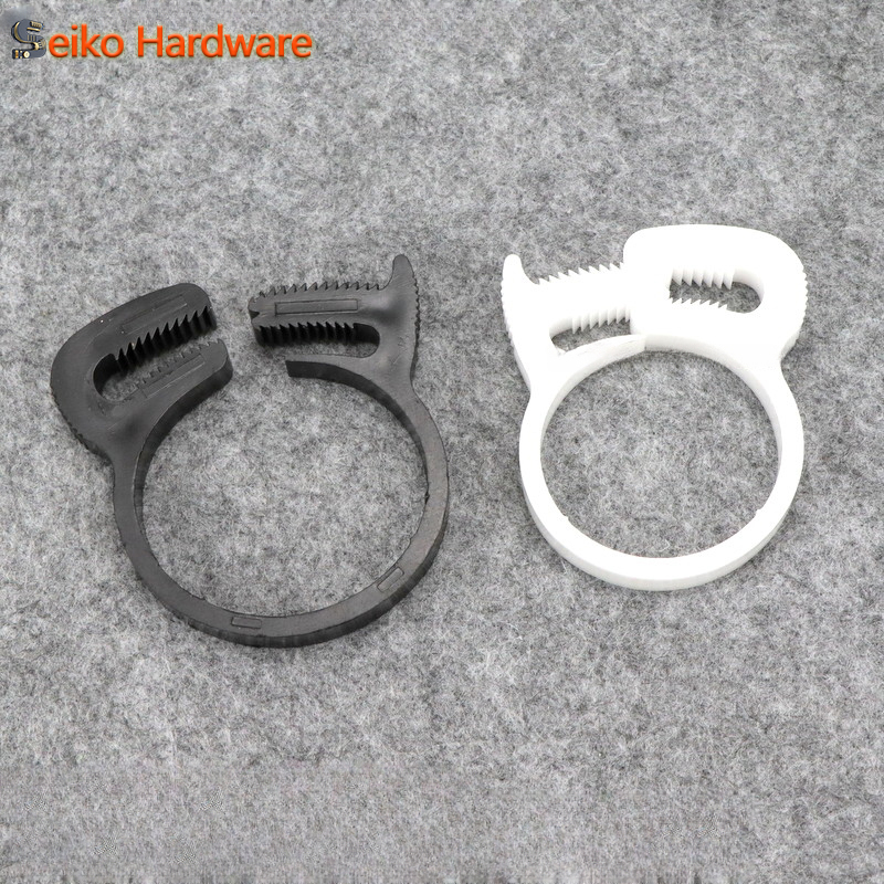 Plastikowy zacisk do rur Plast – Plastic Pipe Clip recenzja i cena